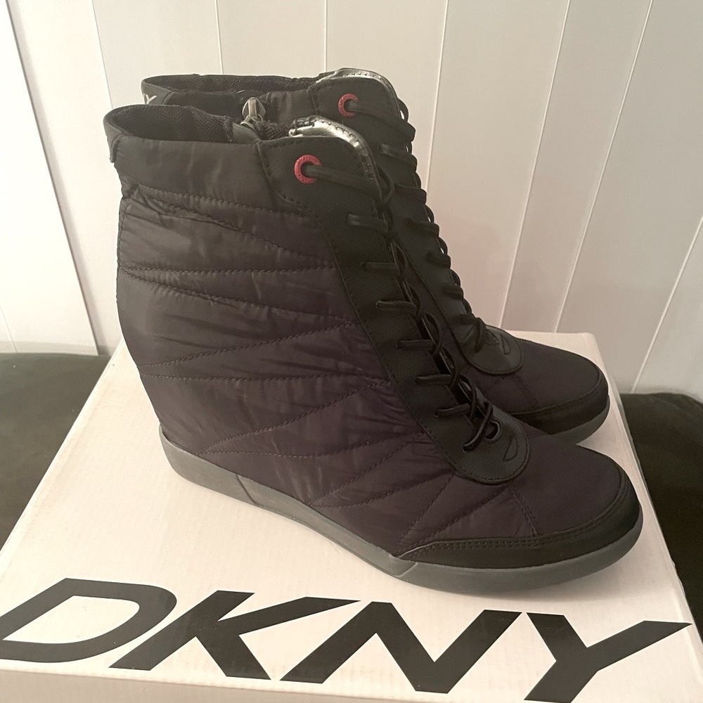 DKNY Black Quilted nylon LaceUp Wedge Ankle Boots